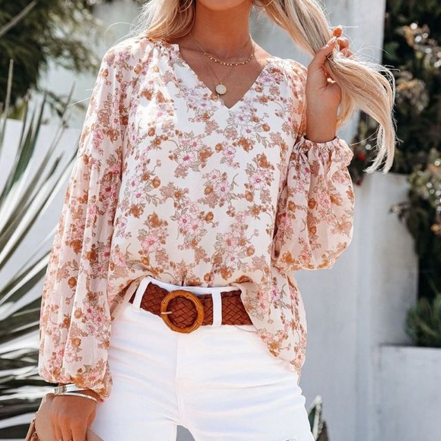 Leichte Bluse mit Blumenmuster und Trompetenärmeln - Arabella