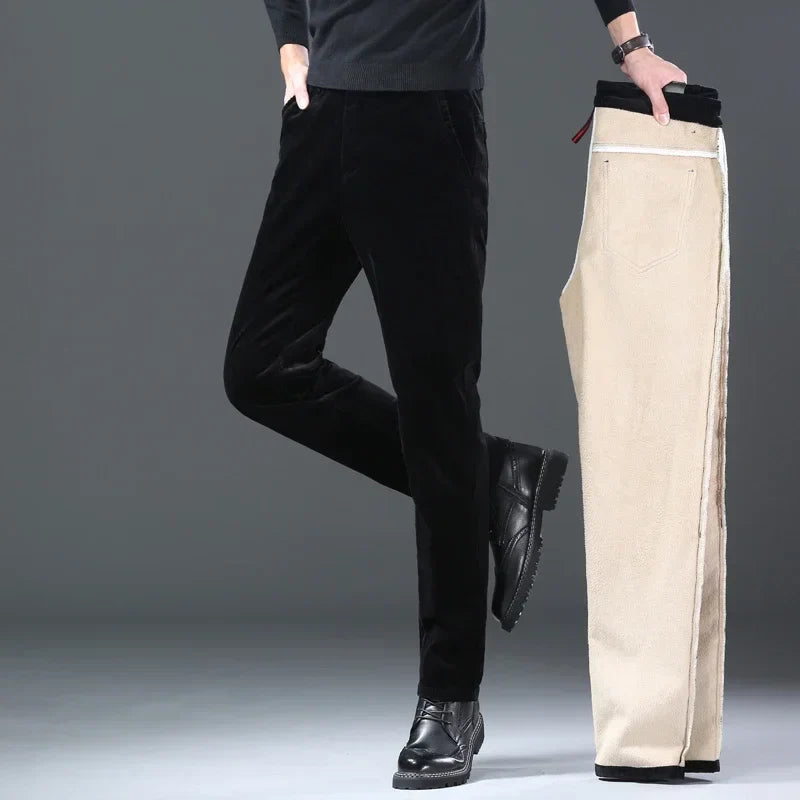 Cordhose im Straight Fit für Herren - Keith