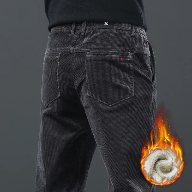 Cordhose im Straight Fit für Herren - Keith