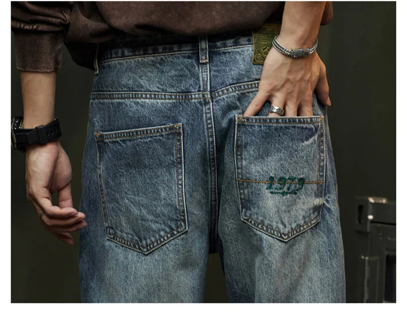 Locker sitzende, weite Jeans - Alexander